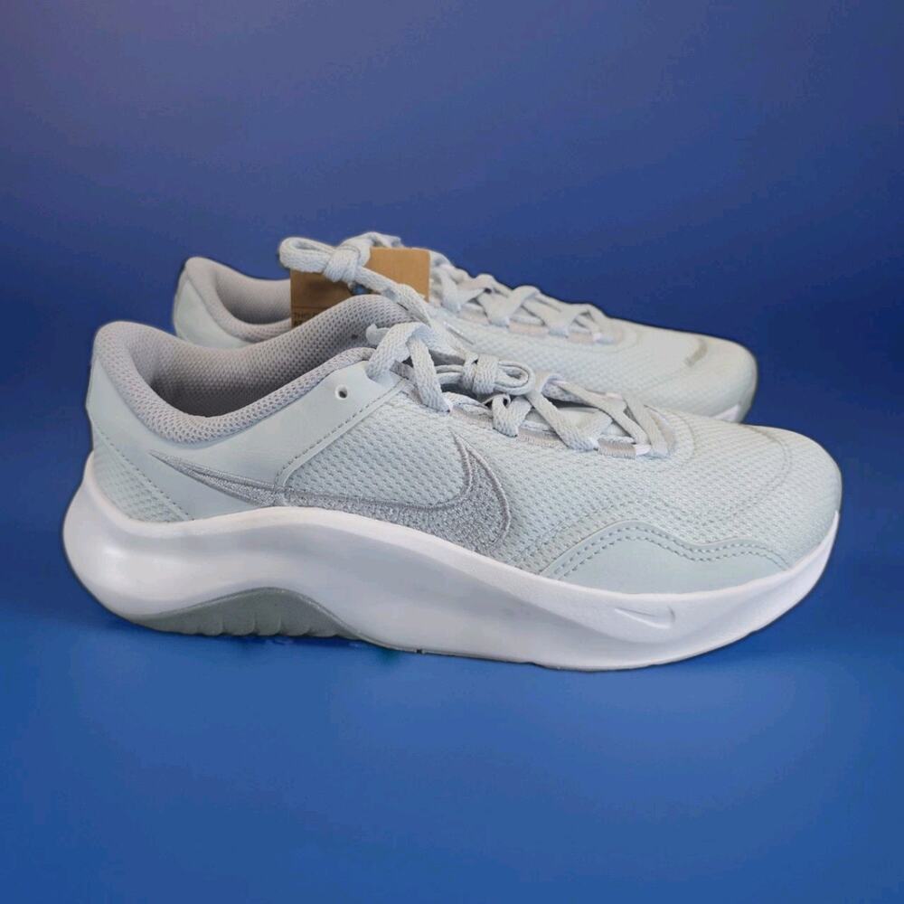 Size 7.5 Women Nike Legend Essential 3 NN DM1119 004